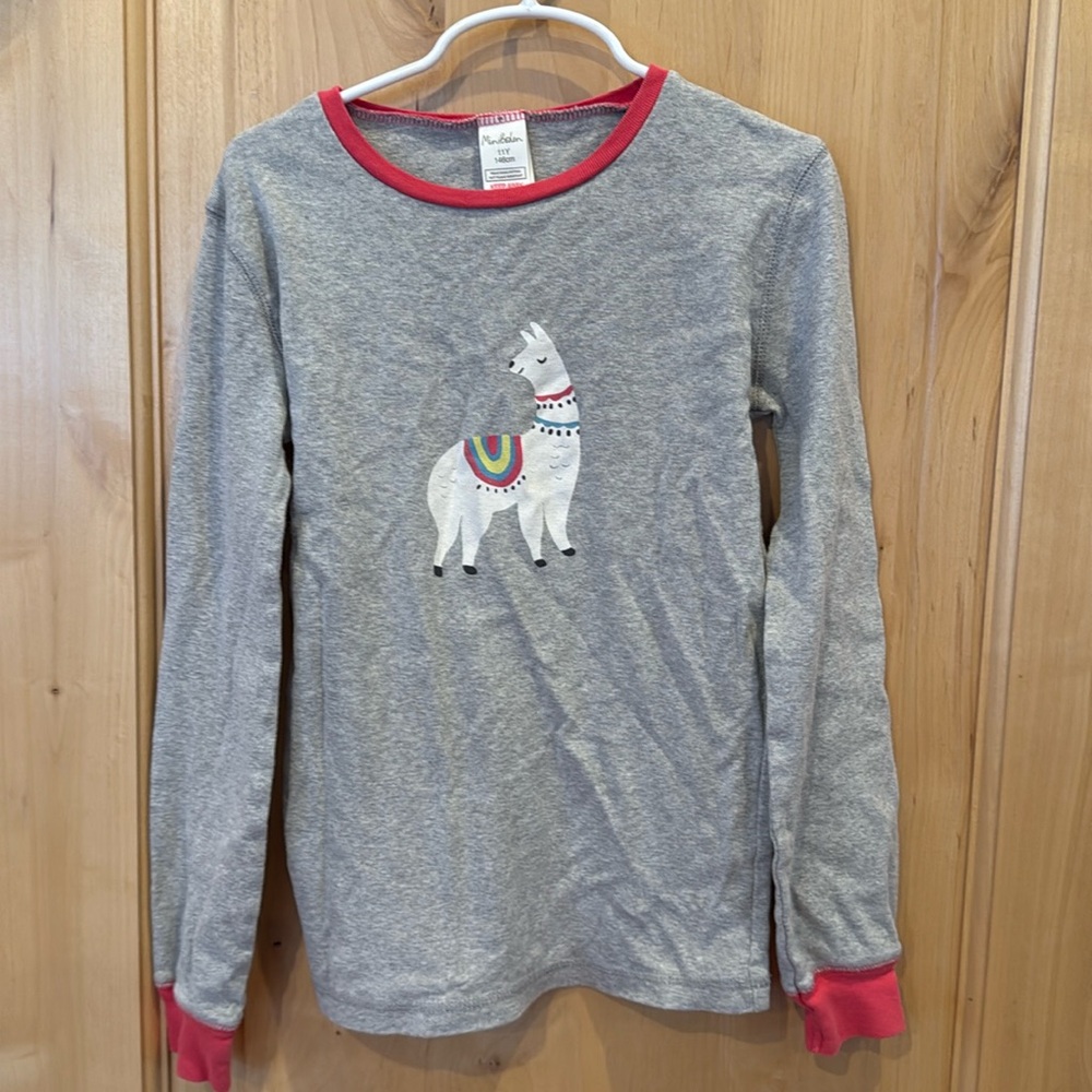 Mini Boden Long sleeve Pajama Set. Size: 11y, 146CM